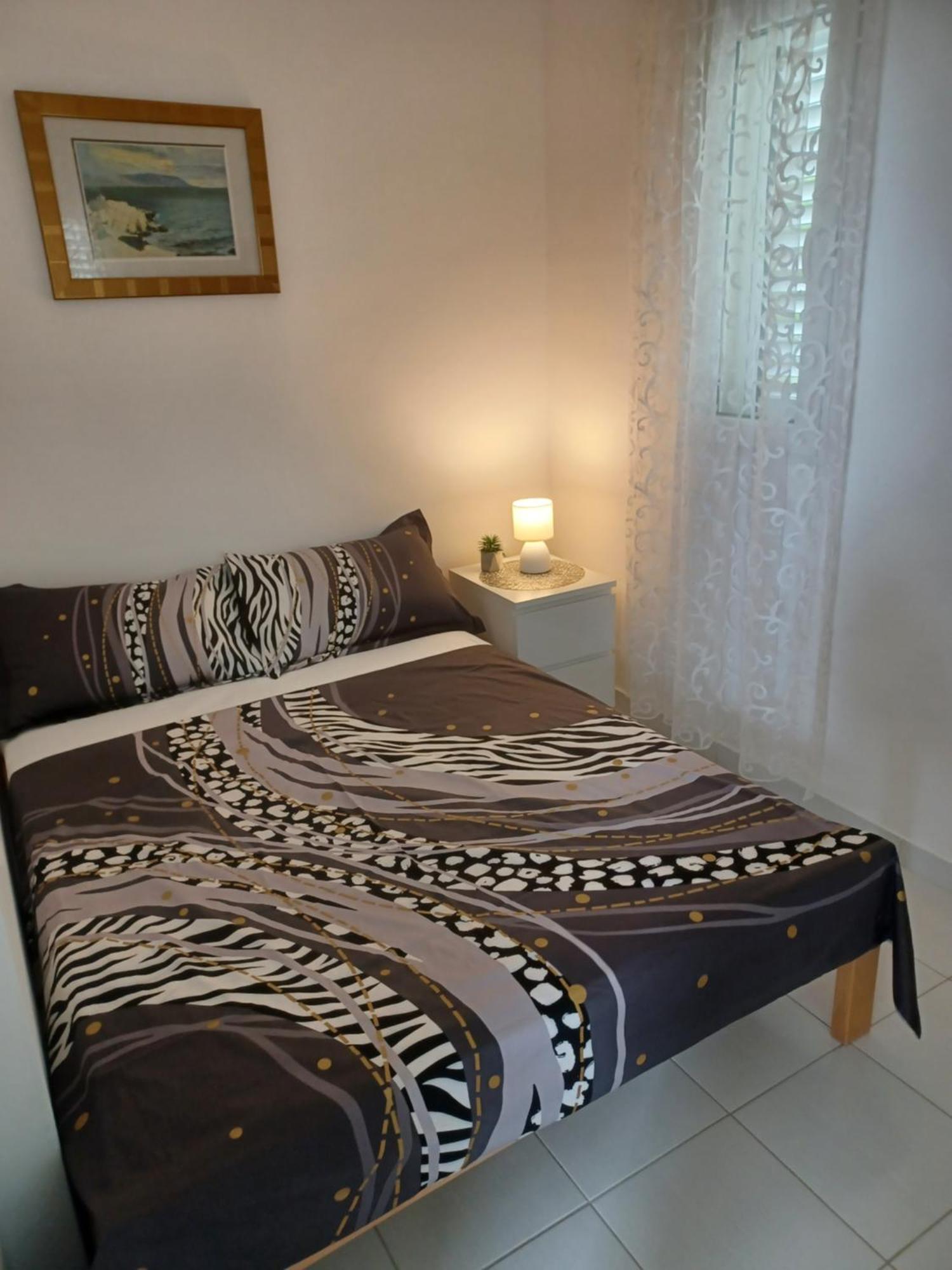 Apartmani Ana - Meka Draga Obrovac Exteriör bild